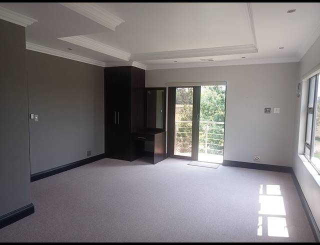 5 BEDROOM HOUSE FOR SALE IN BLUE SADDLE RANCHES